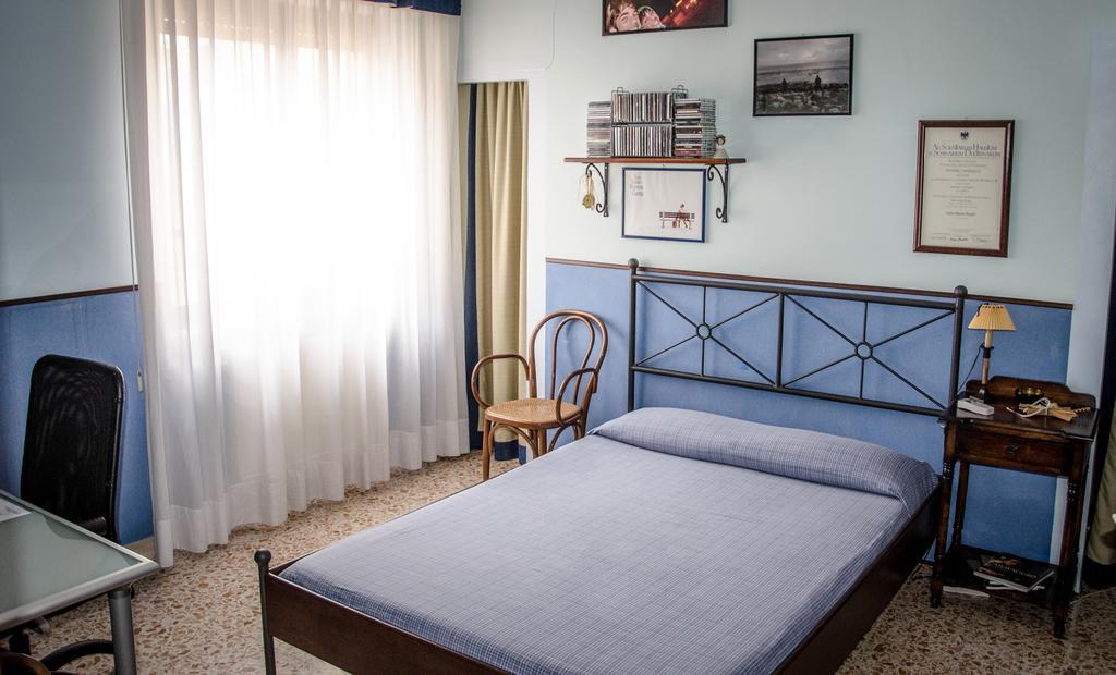 كازيرتا B&B Royal Palace Room الغرفة الصورة